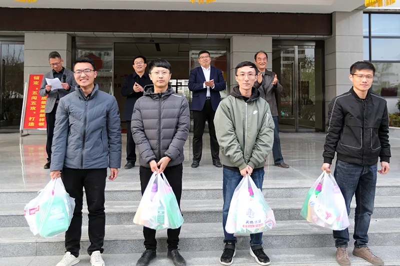 1614240128132429.jpg 640.webp (12).jpg